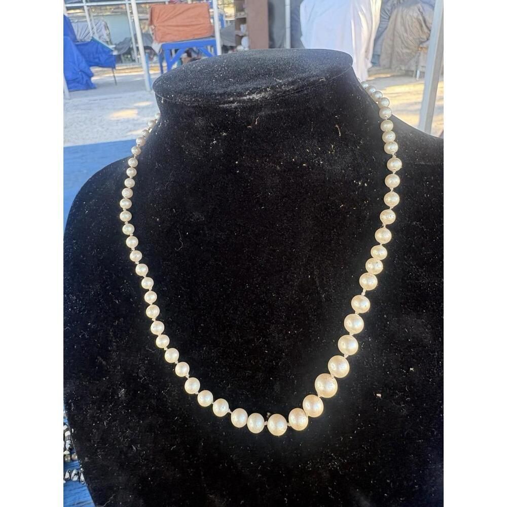 Cultured Pearl Necklace Off White